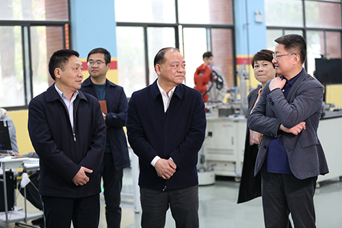 株洲市人社局党组书记、局长潘庆一行到开元平台调研湖南省第一届职业技能大赛赛事准备情况